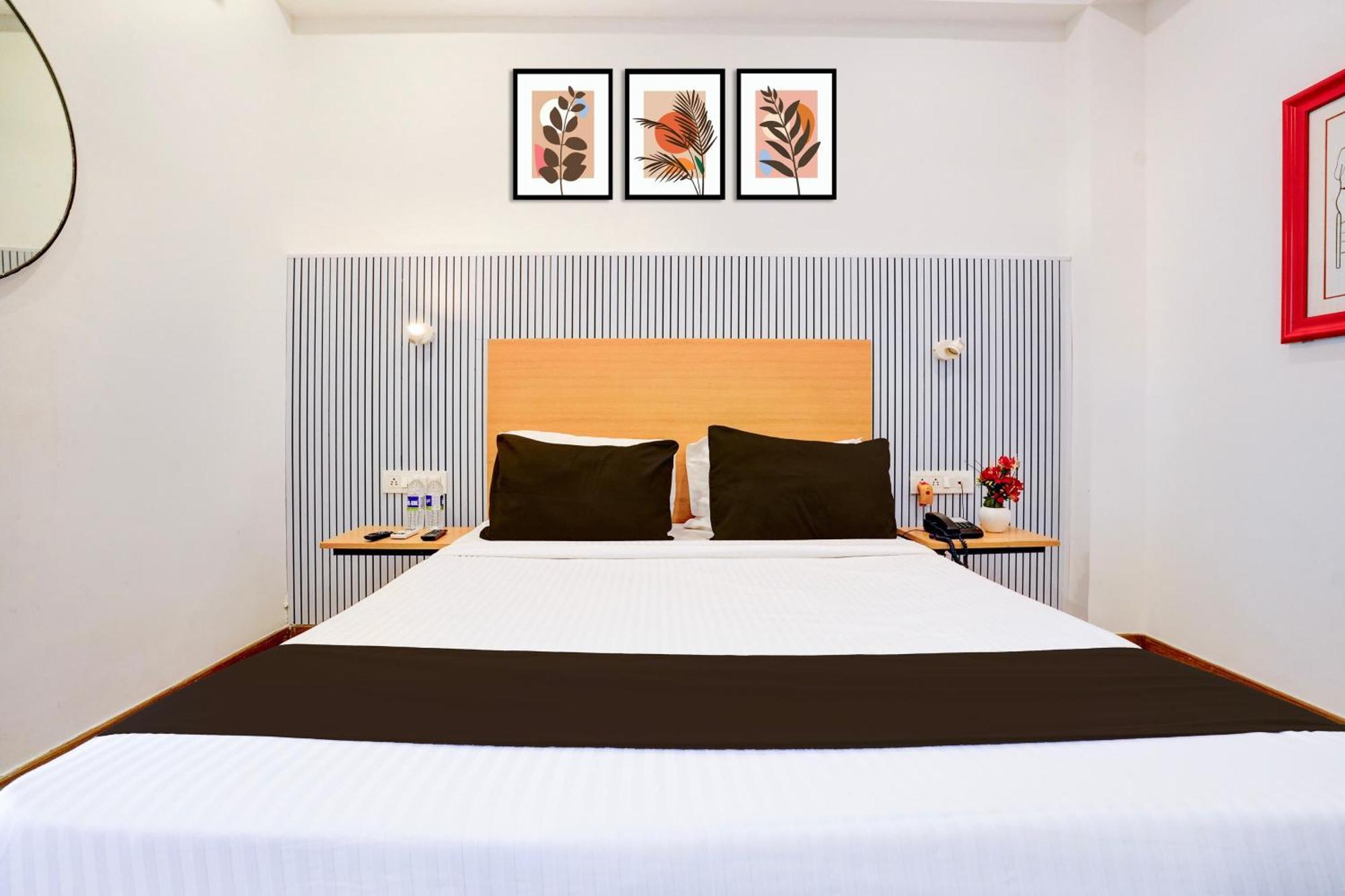 Townhouse Khar The Habitat Hotel Мумбай Екстериор снимка