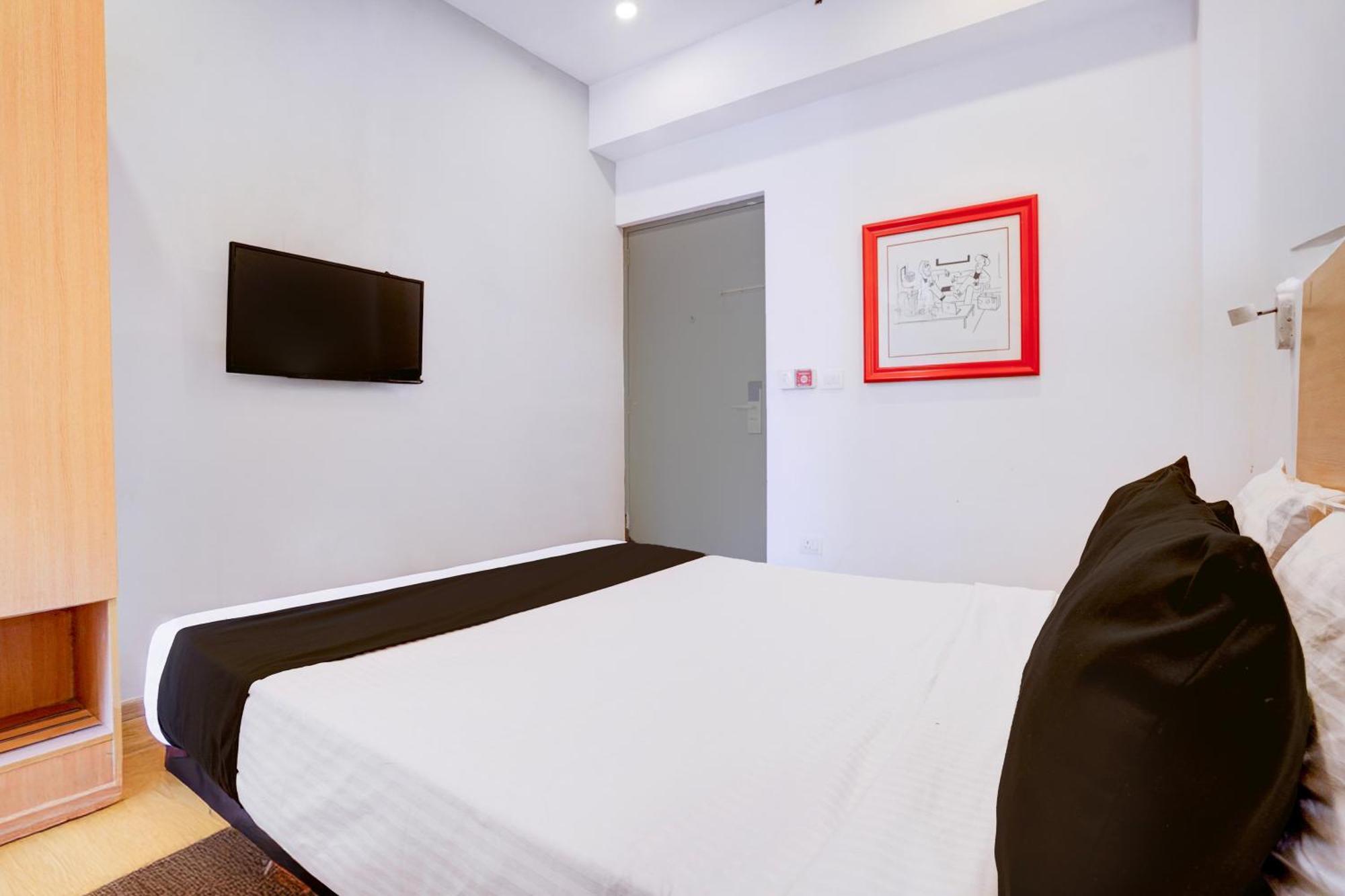 Townhouse Khar The Habitat Hotel Мумбай Екстериор снимка